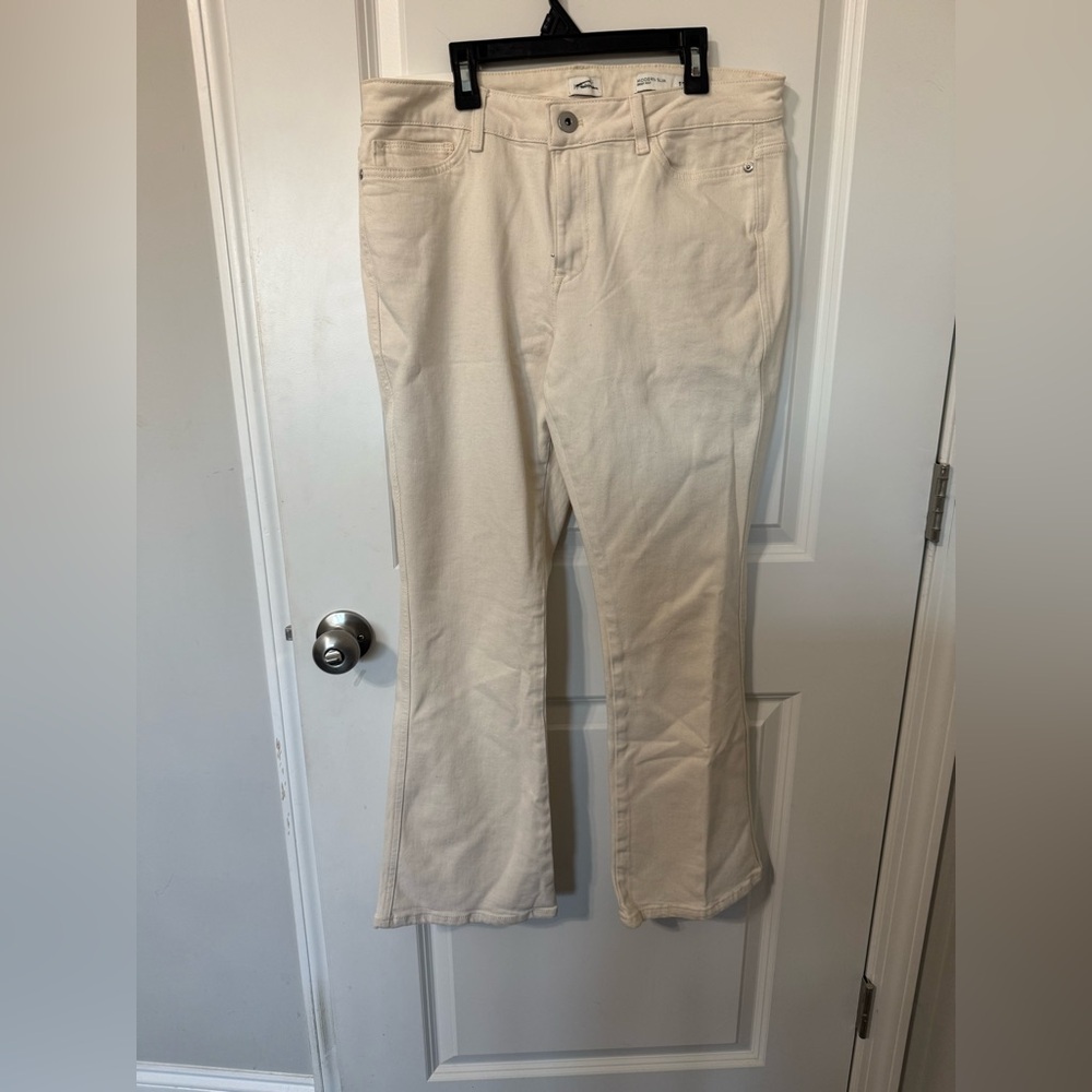 J. Jill Women's Cream Jeans petite‎ boot cut